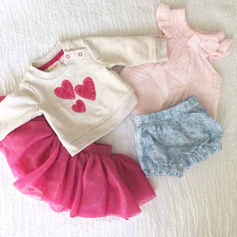 Bundle/lot of 2 baby outfits | Cat & Jack, Carters